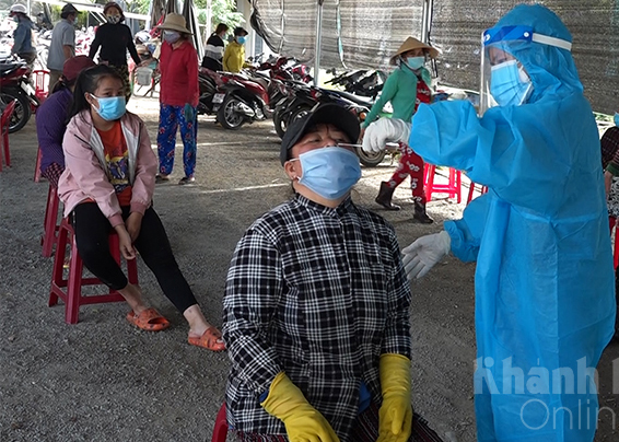 Tỉnh Khánh Hòa: thêm 28 bệnh nhân COVID-19 được điều trị khỏi bệnh, xuất viện